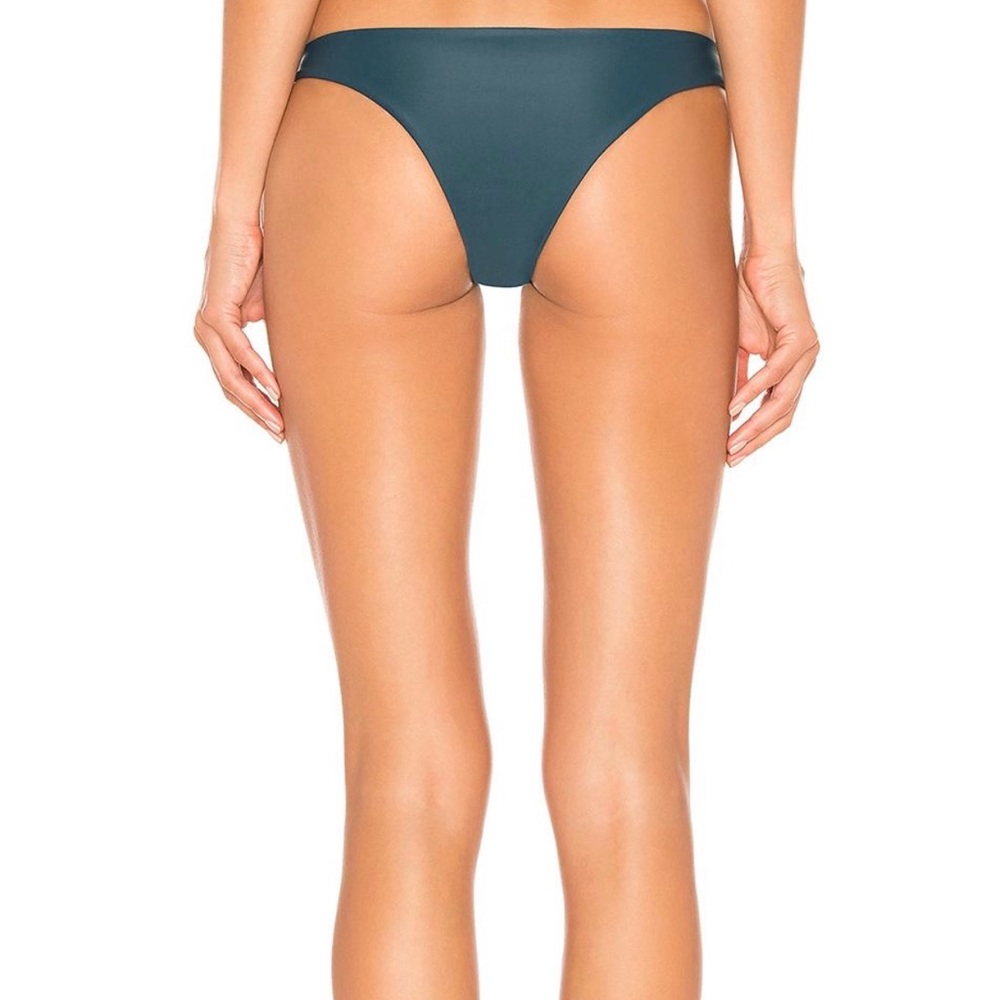 Mikoh Miyako Bottoms